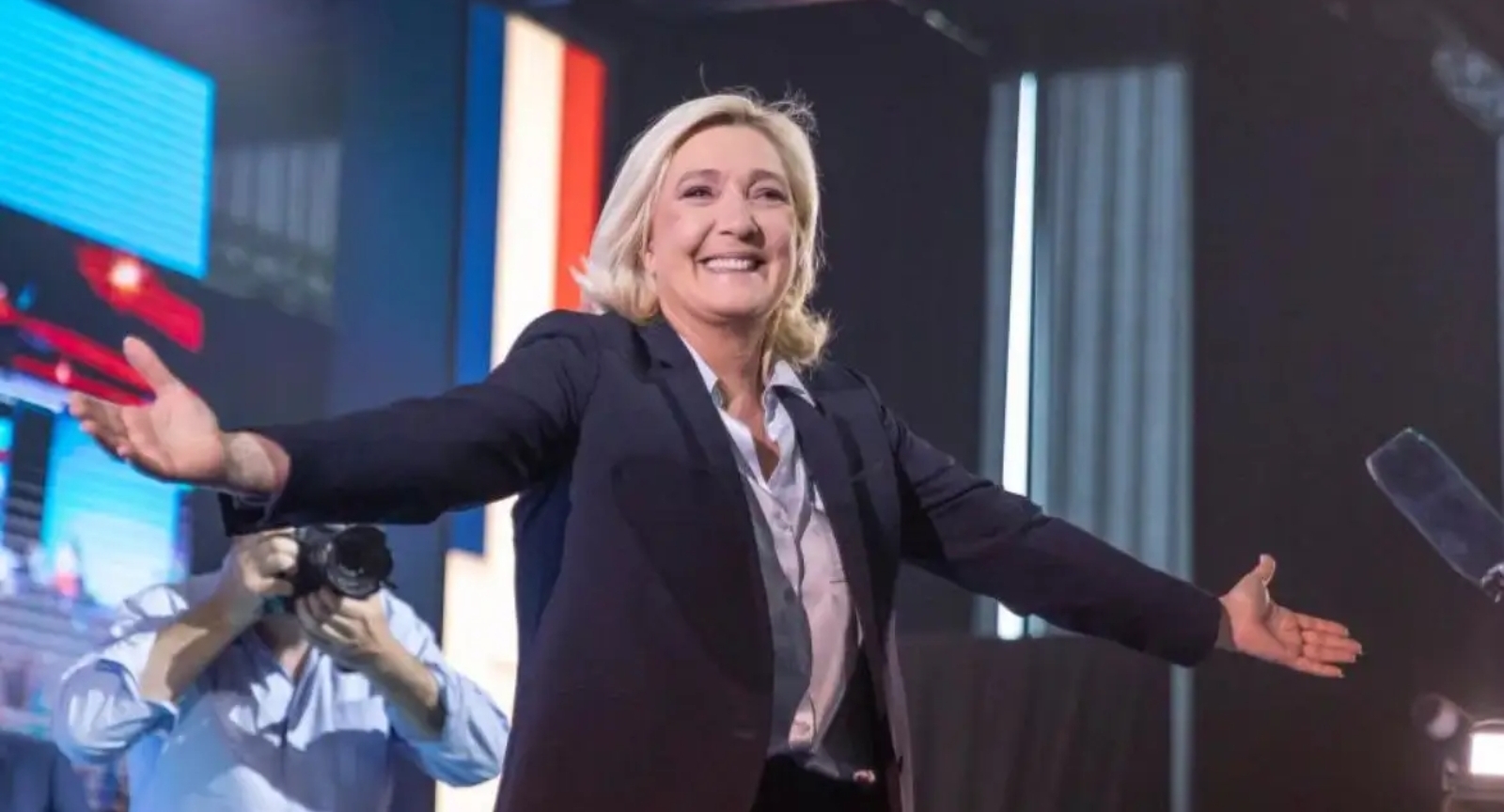 鐜涗附浜氳皥鏅含,鐜涗附濞滃拰鏅含