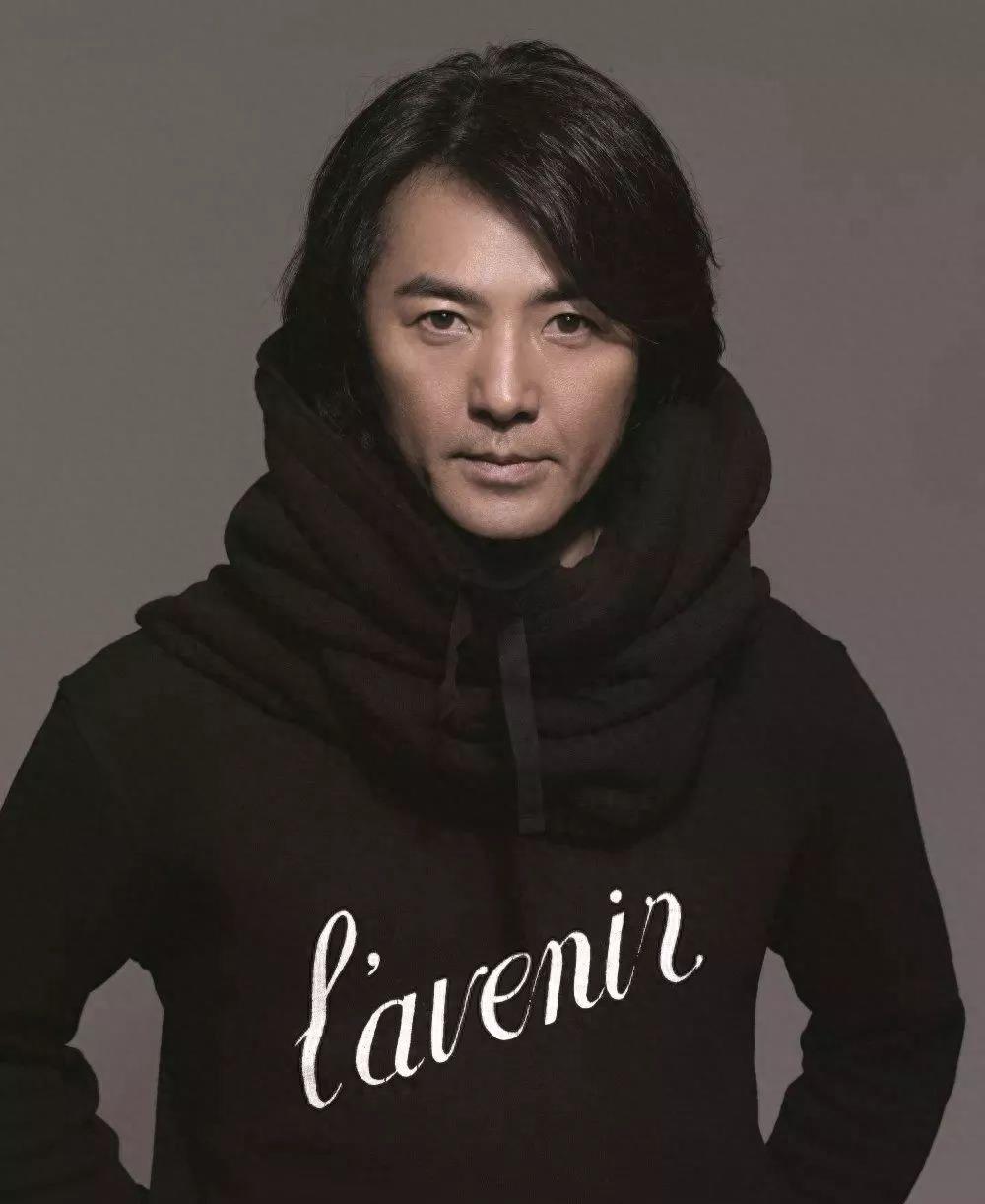 郑伊健现在在干嘛,郑伊健目前在干嘛