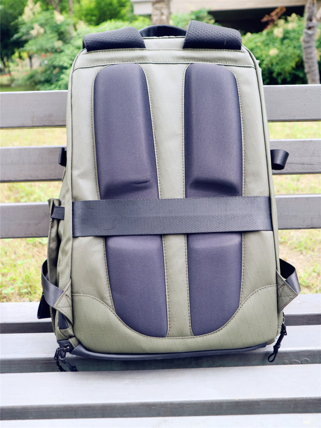 地平线8号双肩包穿搭,地平线8号双肩背包