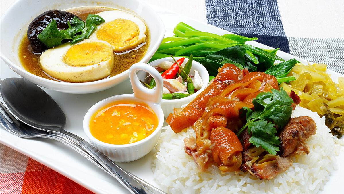 吃饭经常噎着是癌症吗,吃饭吃得很快会得什么疾病