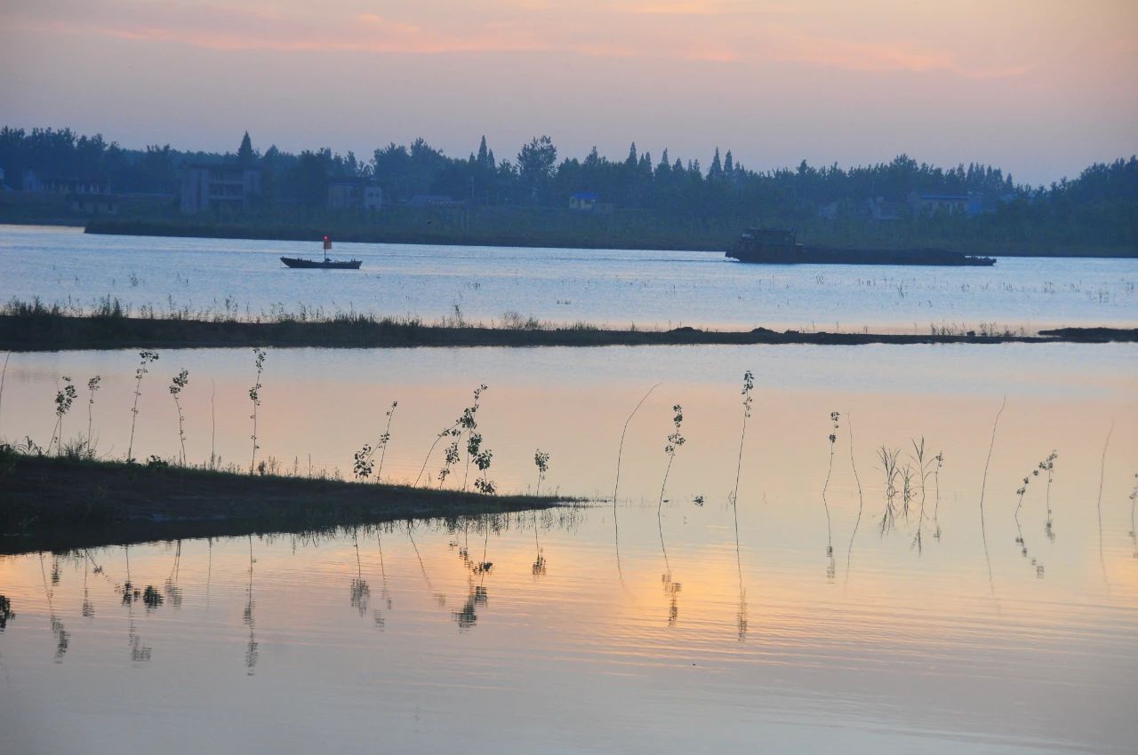 宋诗500首儿童背诵,唐宋诗三百首幼儿早教唐诗背诵