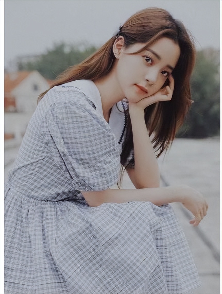 女生的这些行为掉价,恋爱中让男生觉得很掉价的女生