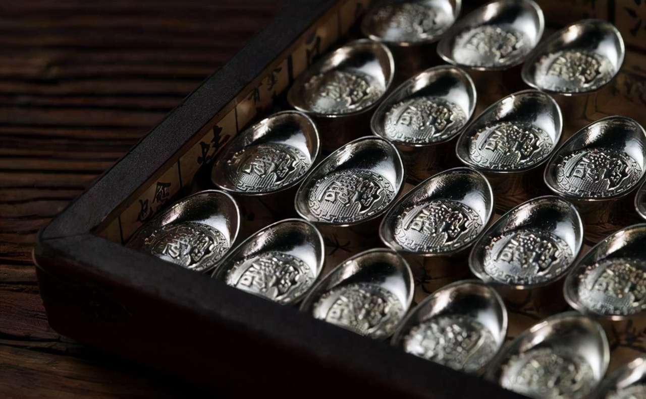 上错花轿嫁对郎玉湖陪老太君作诗,上错花轿嫁对郎古代版