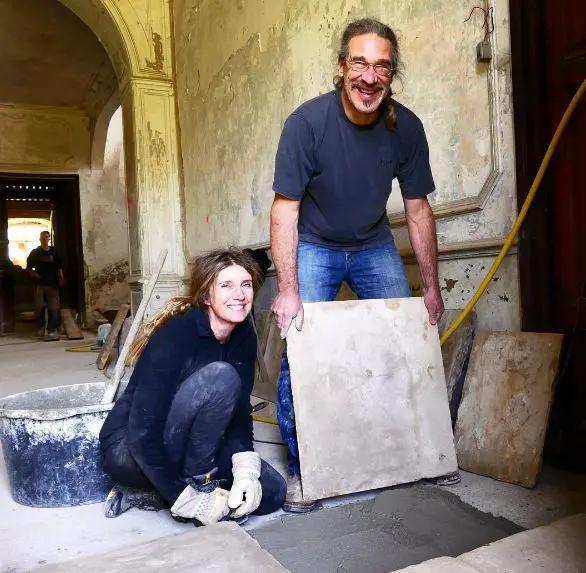 澳洲夫妇被坑230万买下烂屋！神级改造后惊艳网友：想去打卡