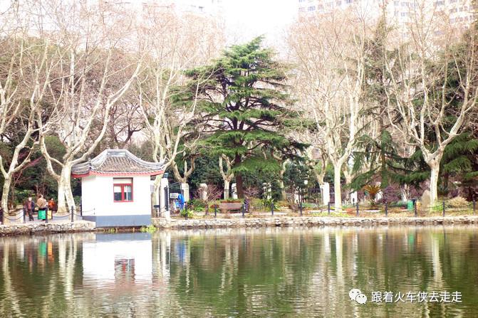 另一个方式看世界,鲁迅公园海边