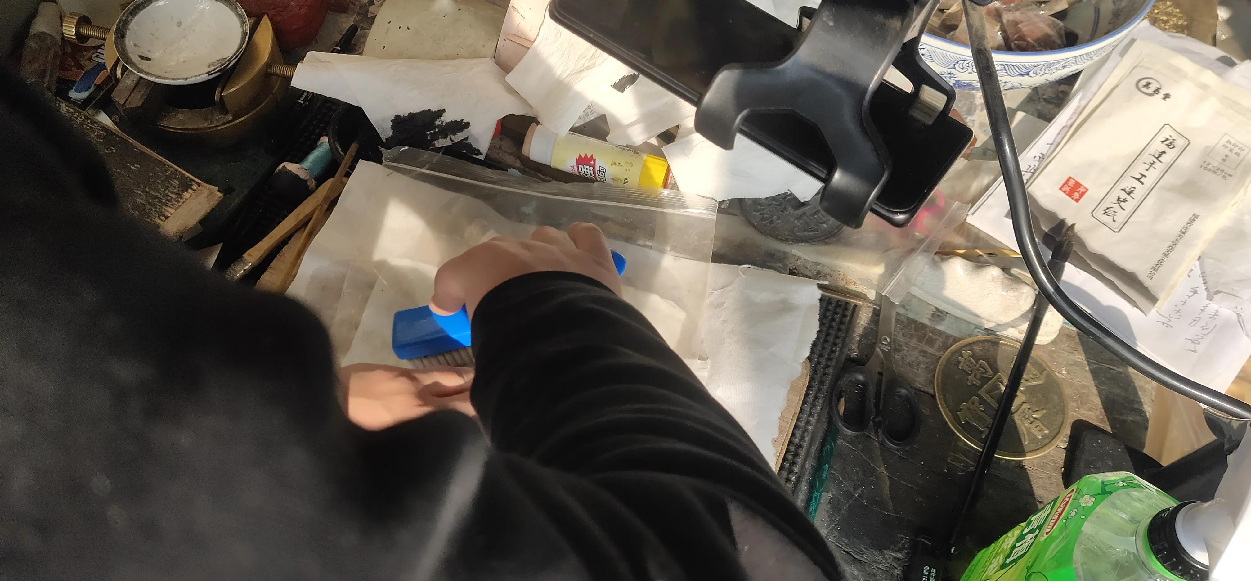 石碑拓片的制作工艺和流程,墓碑拓片制作过程