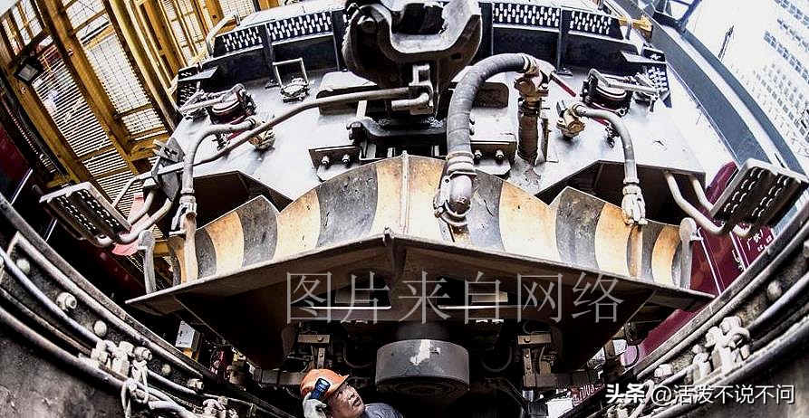 中国法律工具箱迎来两项新*器武**保卫国家安全