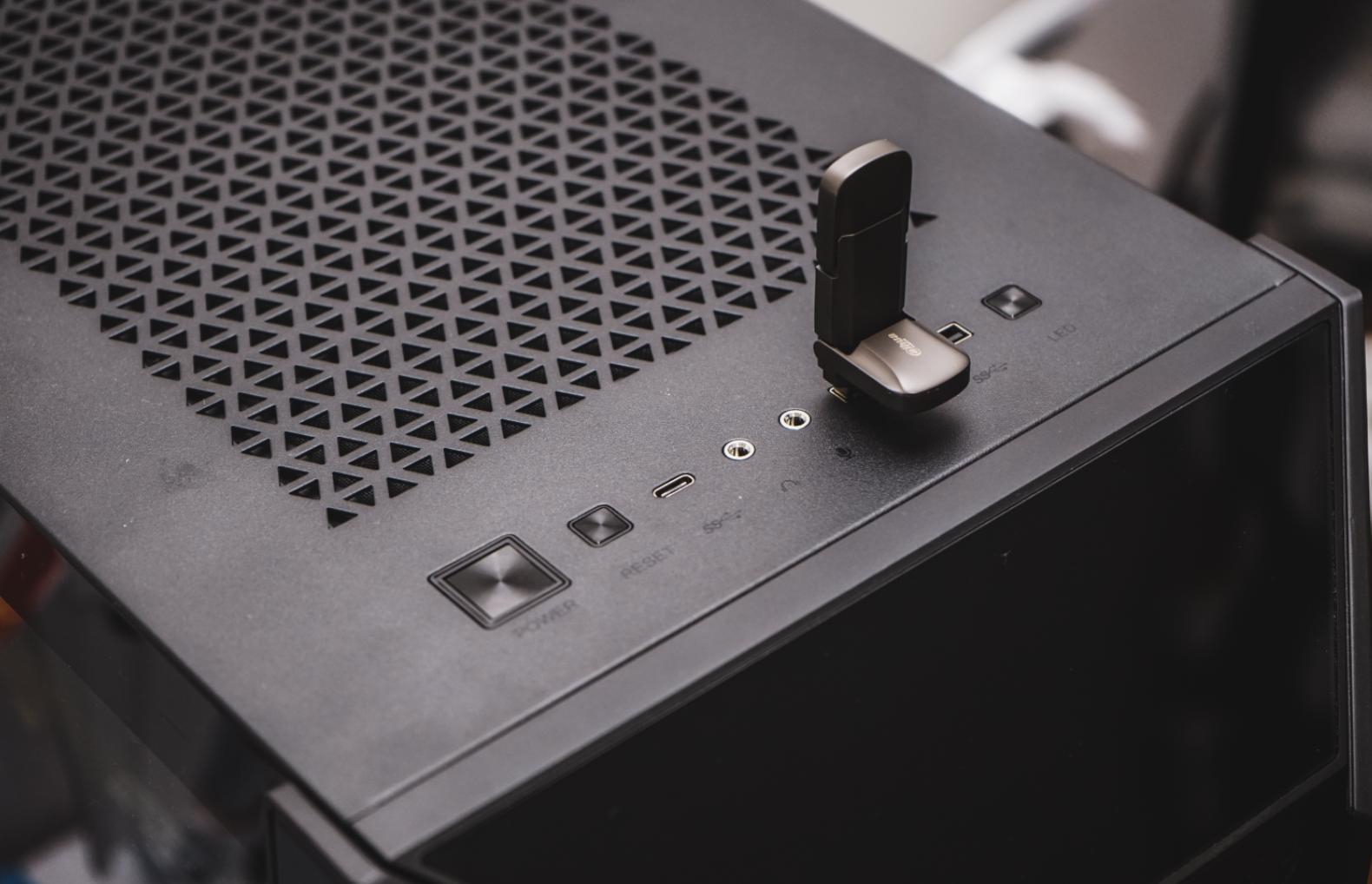 为什么大华809拷贝速度30多兆,大华s809支持win7吗