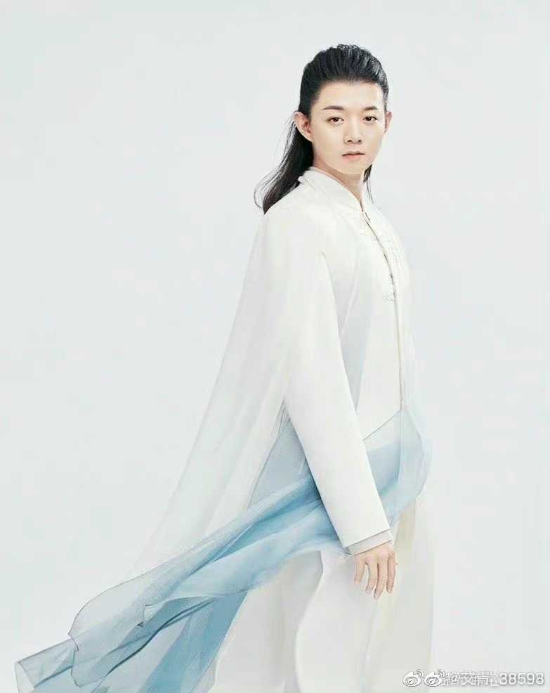 从红极一时到落魄的6位男星,红得快凉得更快的四位男星