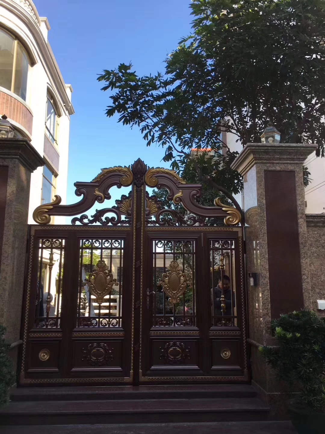 武汉别墅门批发厂家直销,武汉别墅车库门厂家