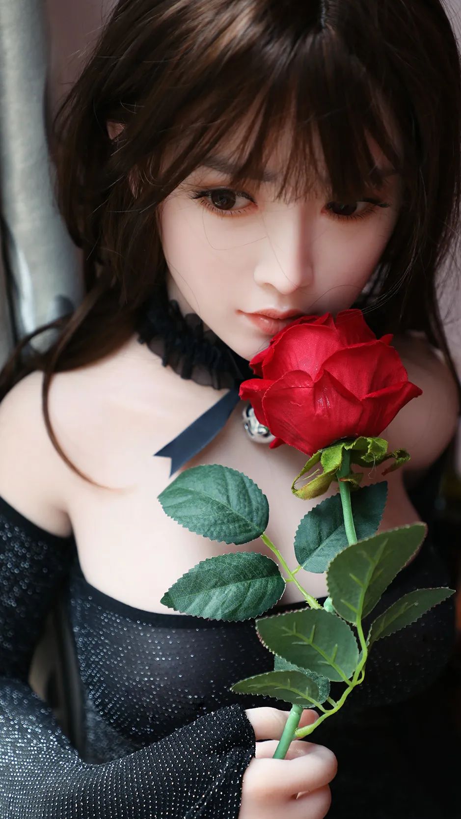 *欲情**实录：硅胶娃娃“到底”有多爽？