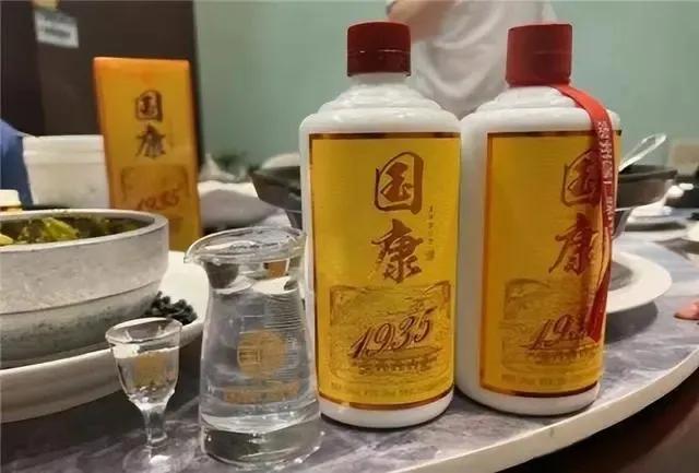推荐几款性价比高的粮食酒,10款价格低的粮食酒