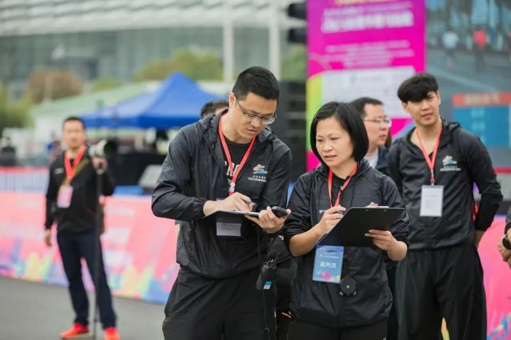 马拉松裁判需要做什么,马拉松裁判组