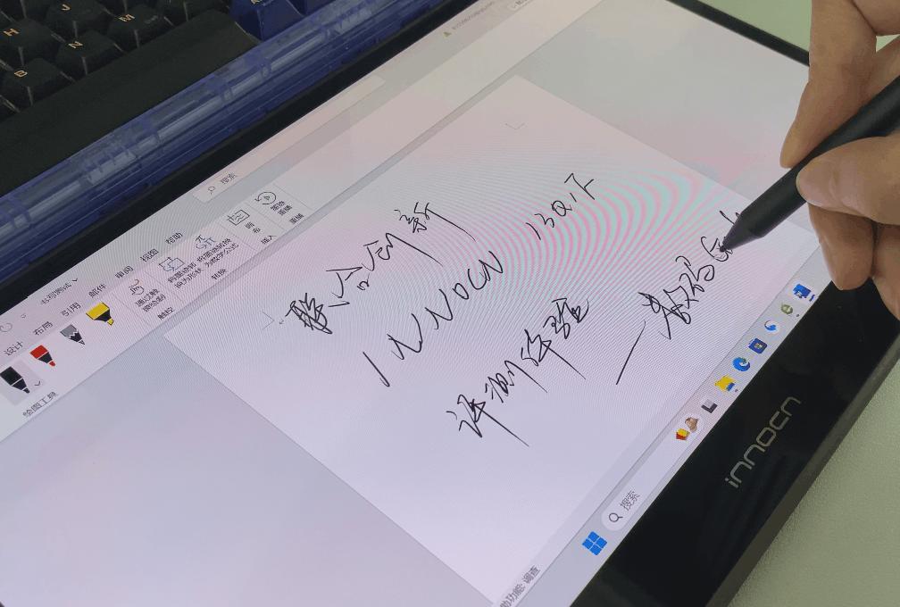 便携显示器都支持触屏吗,便携触屏显示器