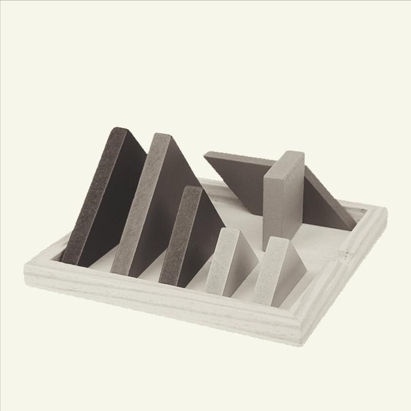 七巧板是我国古代的拼板玩具,七巧板是我国传统的玩具还是什么