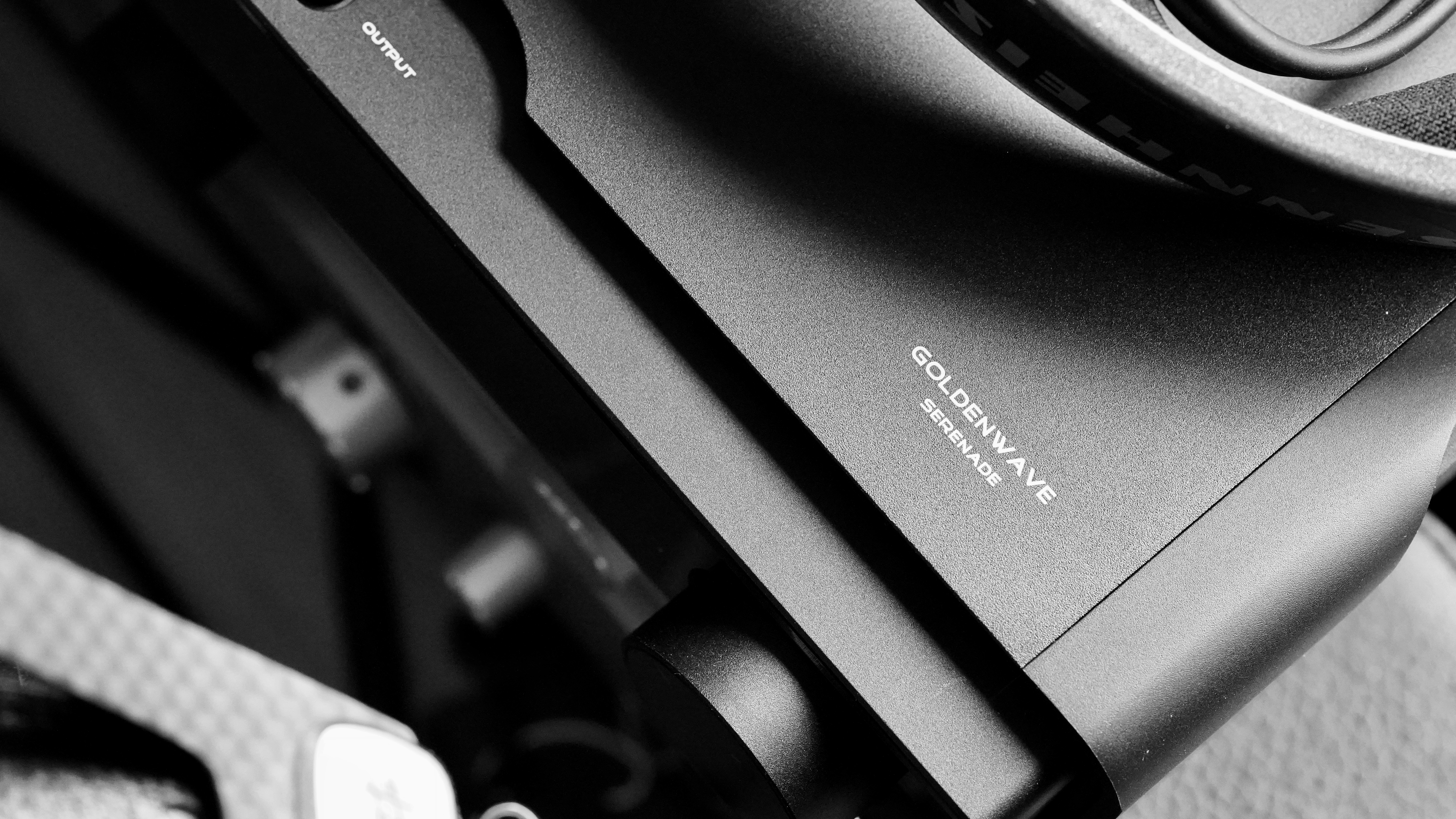 一台足以HiFi！GoldenWaveSerenade小夜曲解码耳放一体机深度评测