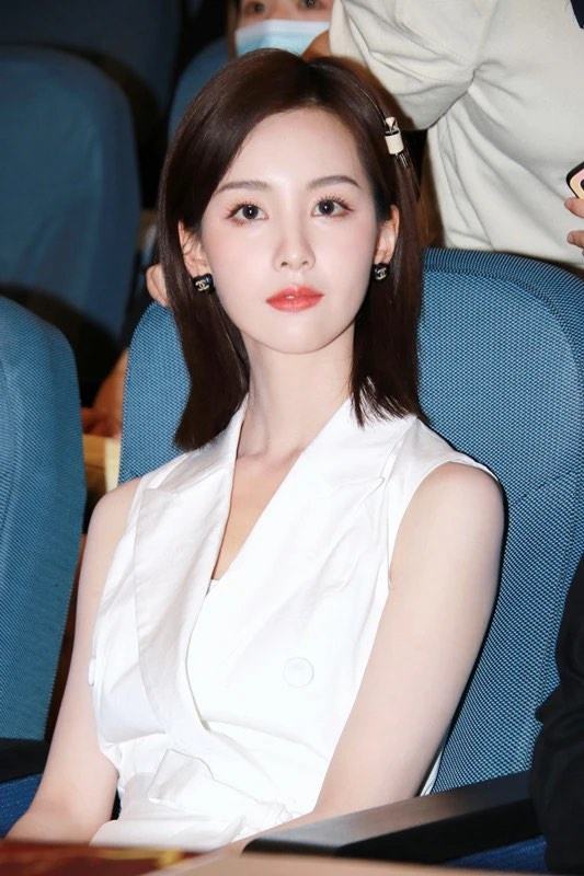 初见惊艳不已再见路人甲,初见惊艳再见路人甲