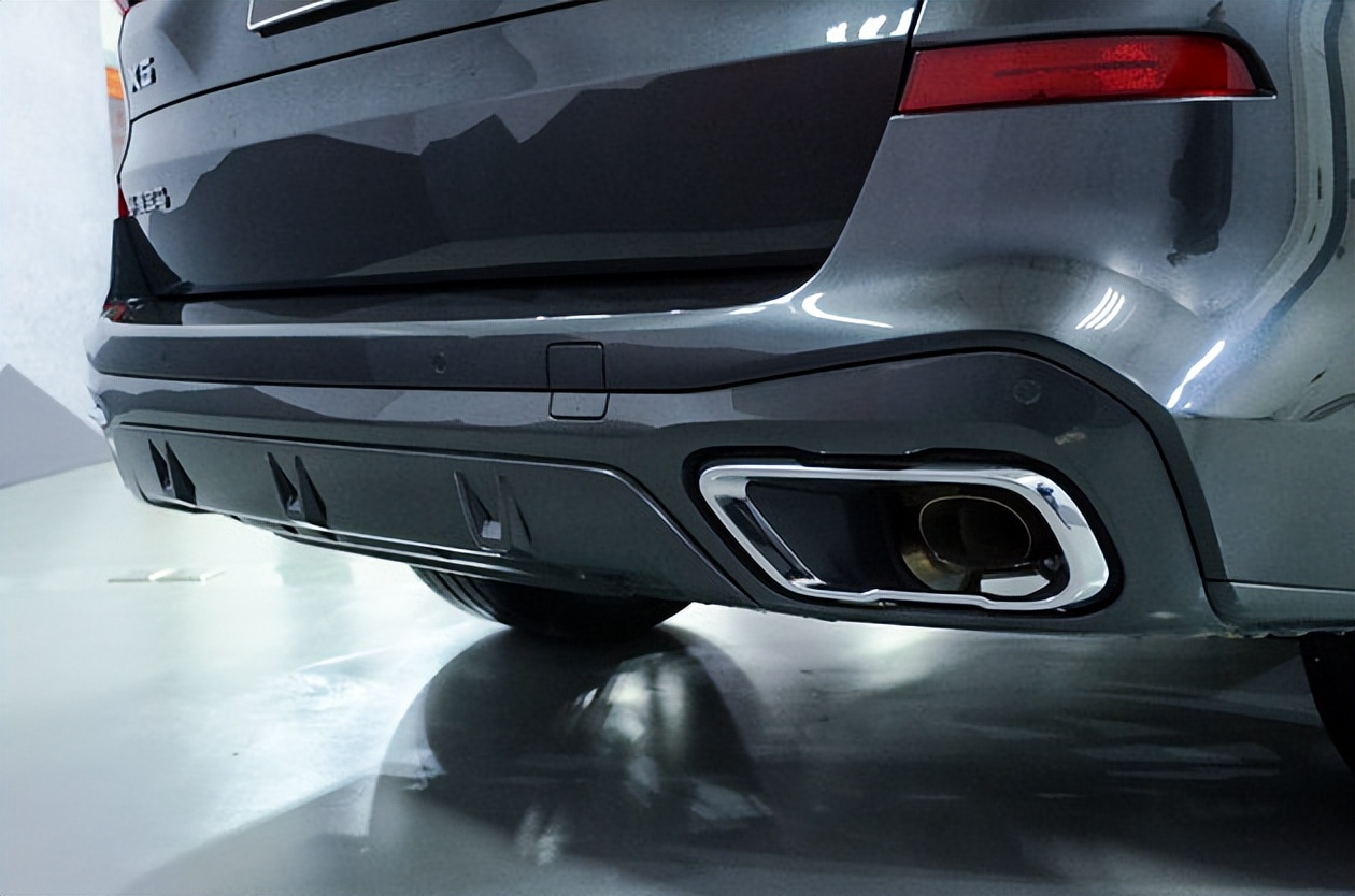 全新宝马x5长轴距版官图发布,宝马x5f15m套件