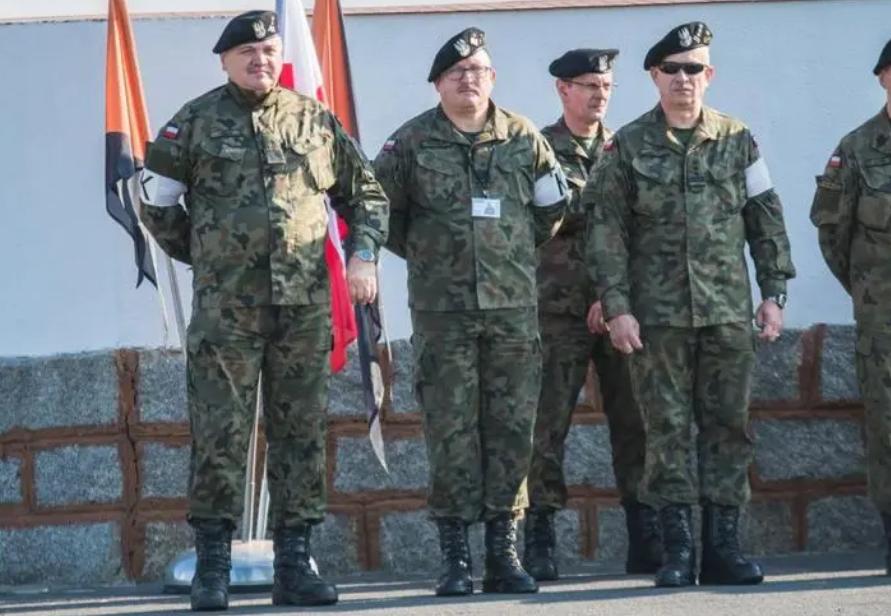 波兰和乌克兰历史冲突,波兰与乌克兰之间的冲突爆发