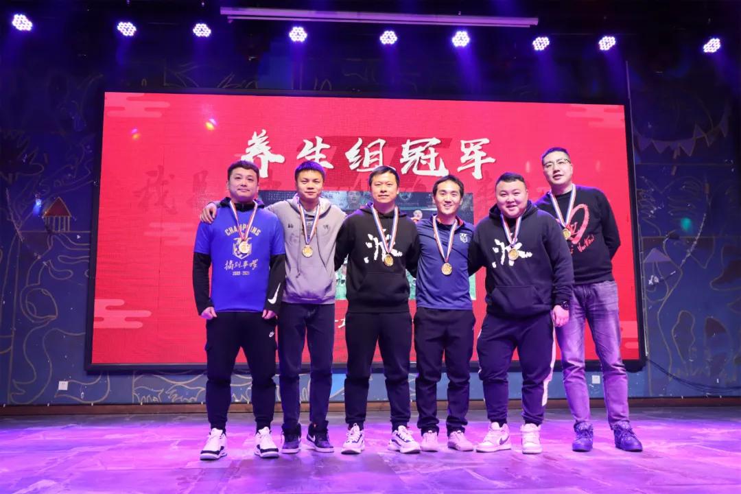 2021贵派五人制丨一场尊老爱幼的真较量踢出兄弟情深的大比分