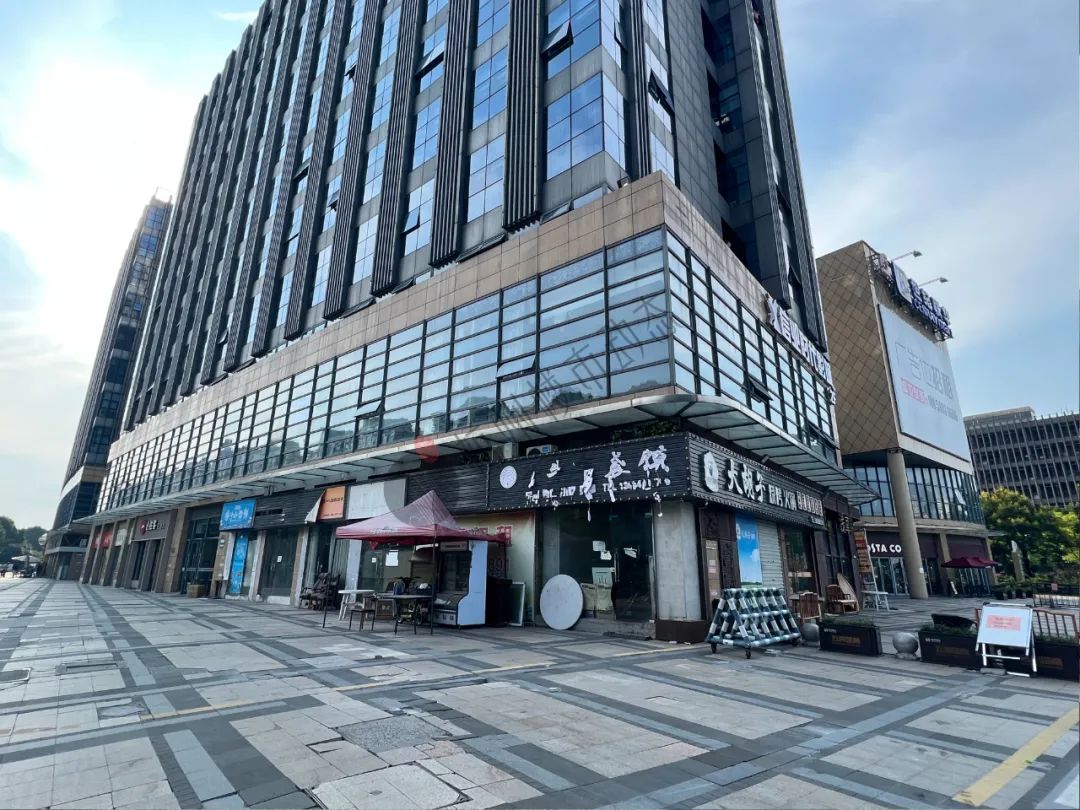 杭州市中心商场萧条吗,杭州核心地段跌了吗