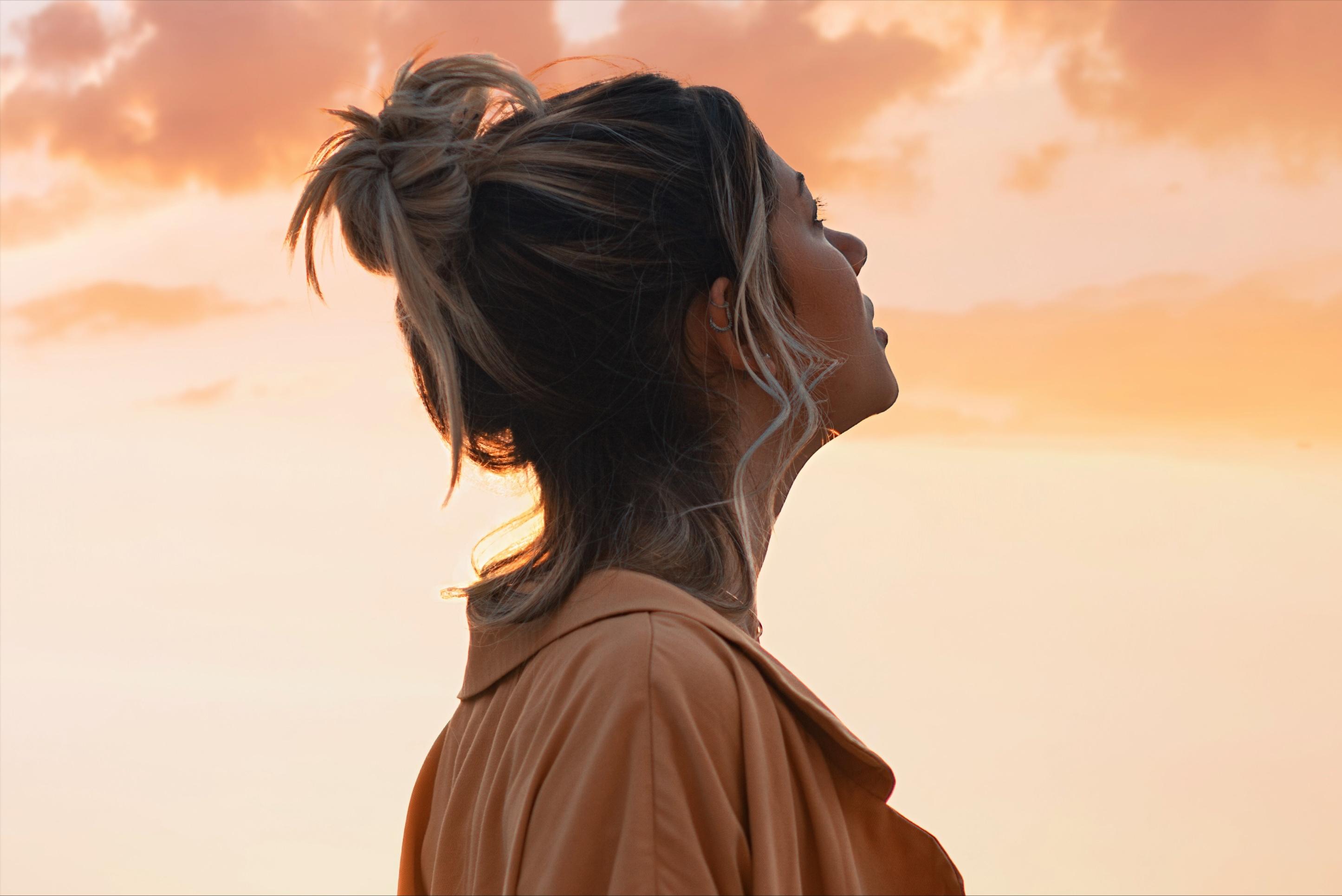 如何摆脱胡思乱想专注自己,教你摆脱胡思乱想的7个小方法