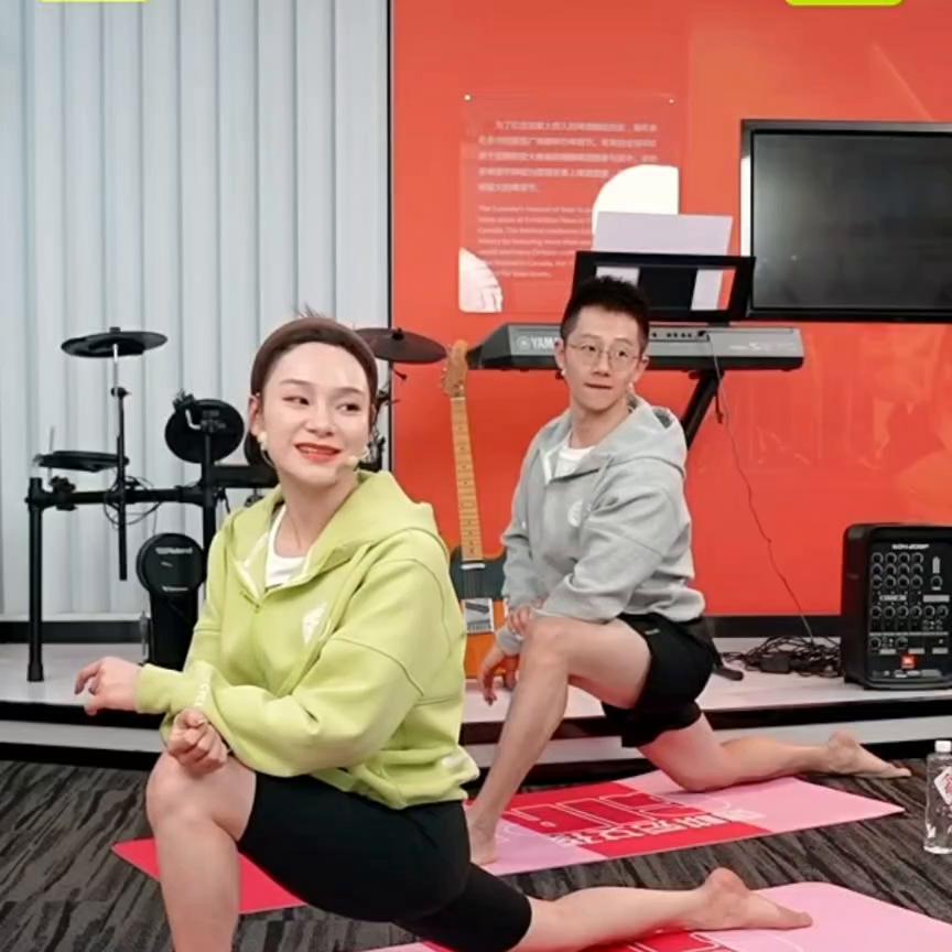 全套拉伸跟练20分钟,拉伸运动全身放松5分钟躺下拉伸