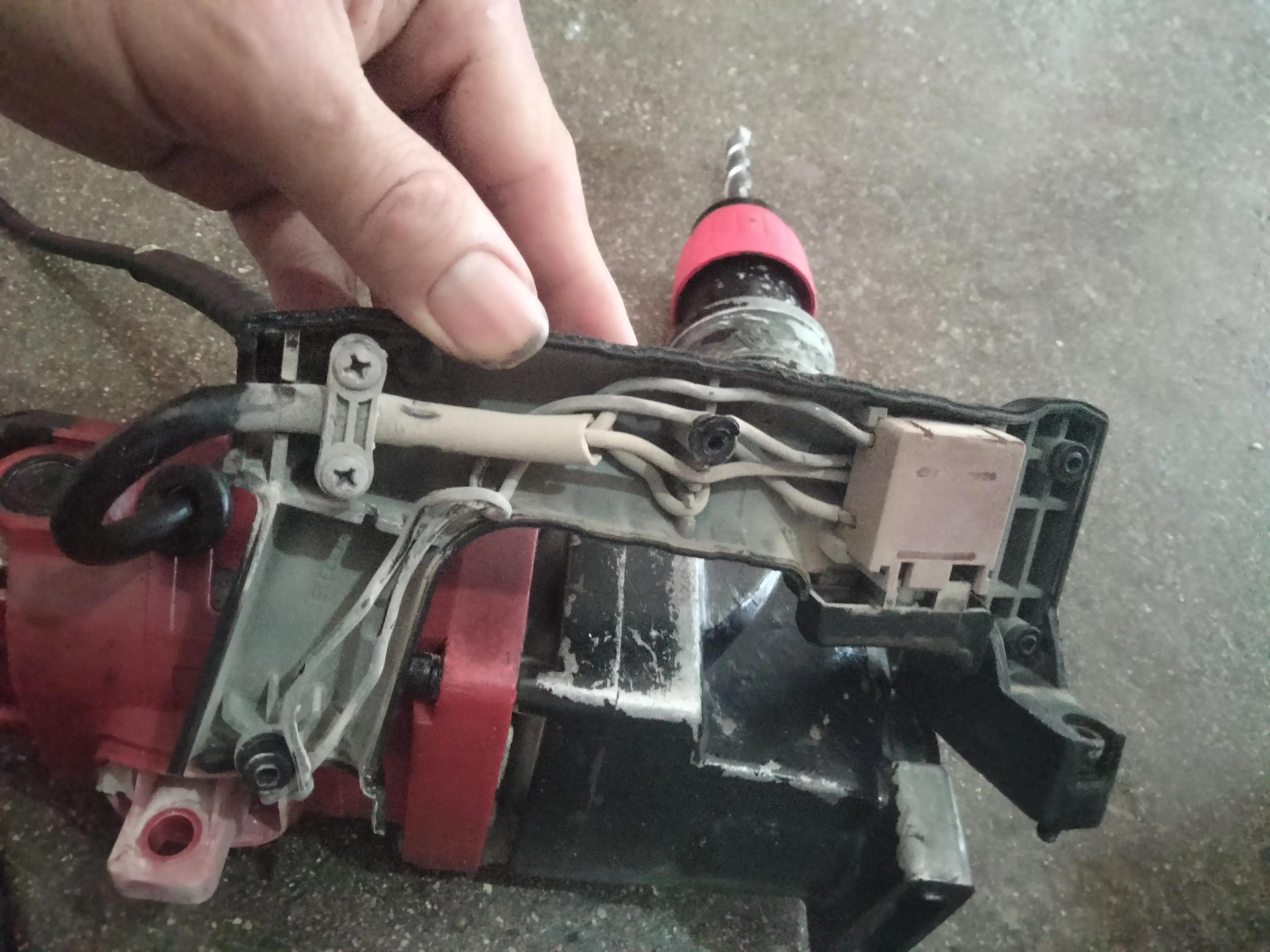 电锤电镐开关怎么接线视频,小电镐开关2个接头4根线怎么接线