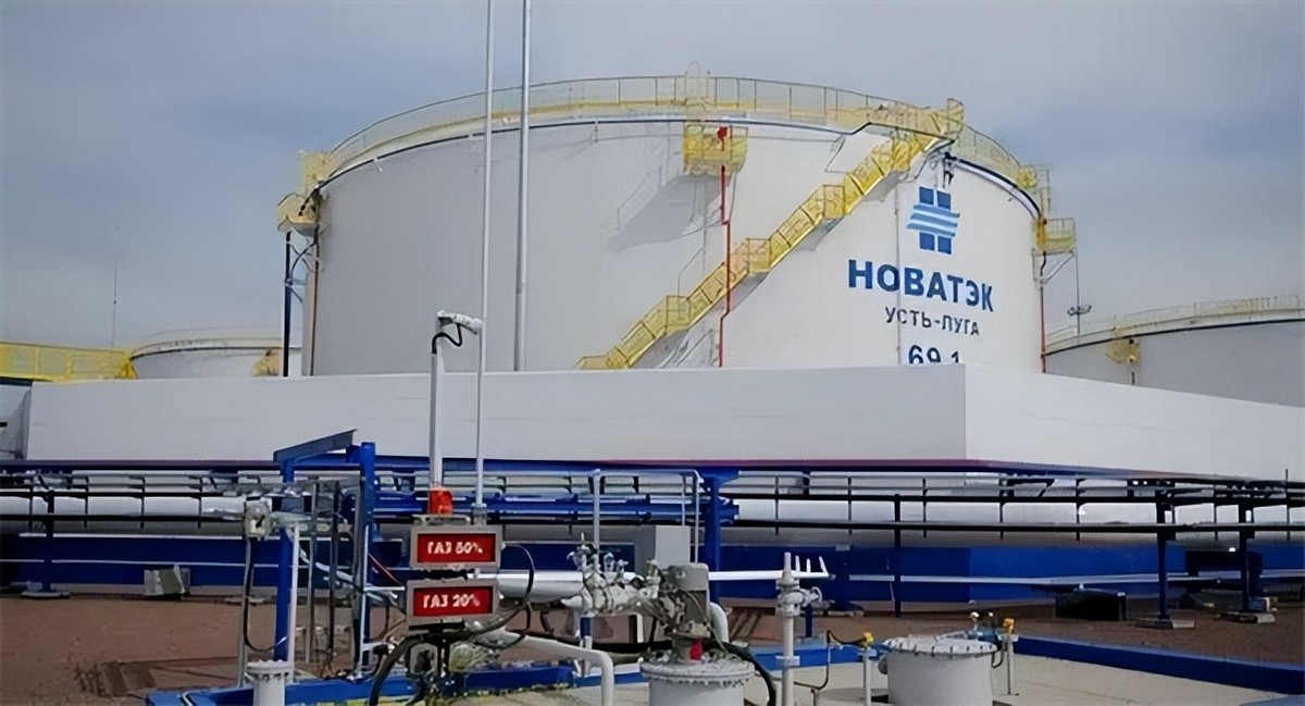 俄罗斯寡头到底有多狂,俄罗斯寡头挑战普京