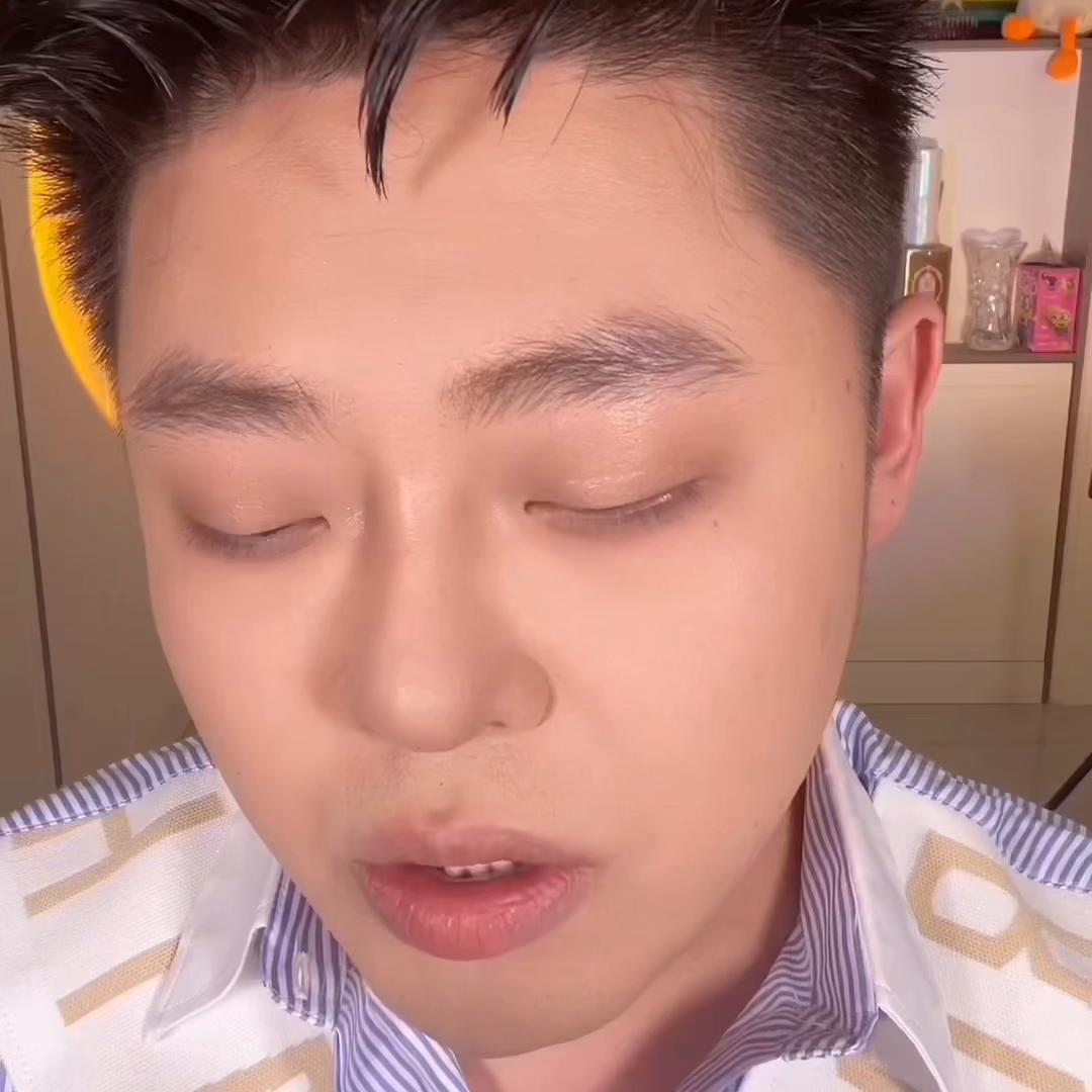 卡姿兰定妆粉饼测评干皮,卡姿兰遮瑕补妆粉饼