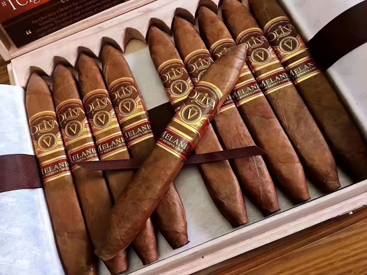 正宗的最便宜雪茄多少钱一盒,一口雪茄一套房子