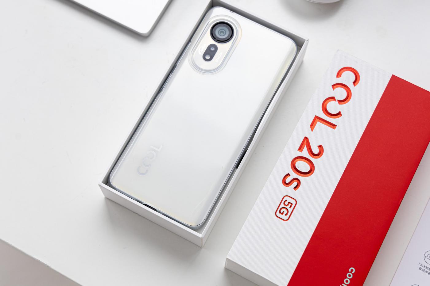 华为和酷派的手机哪个好,酷派cool20pro双扬声器和小米10s