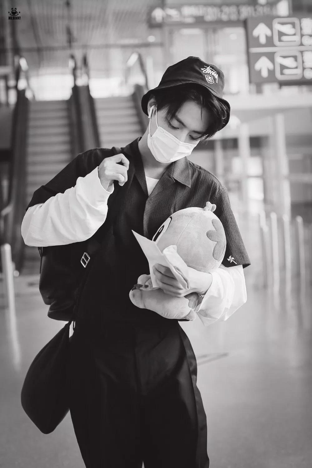 肖战发展时间线,肖战x玖少年团考古完整视频