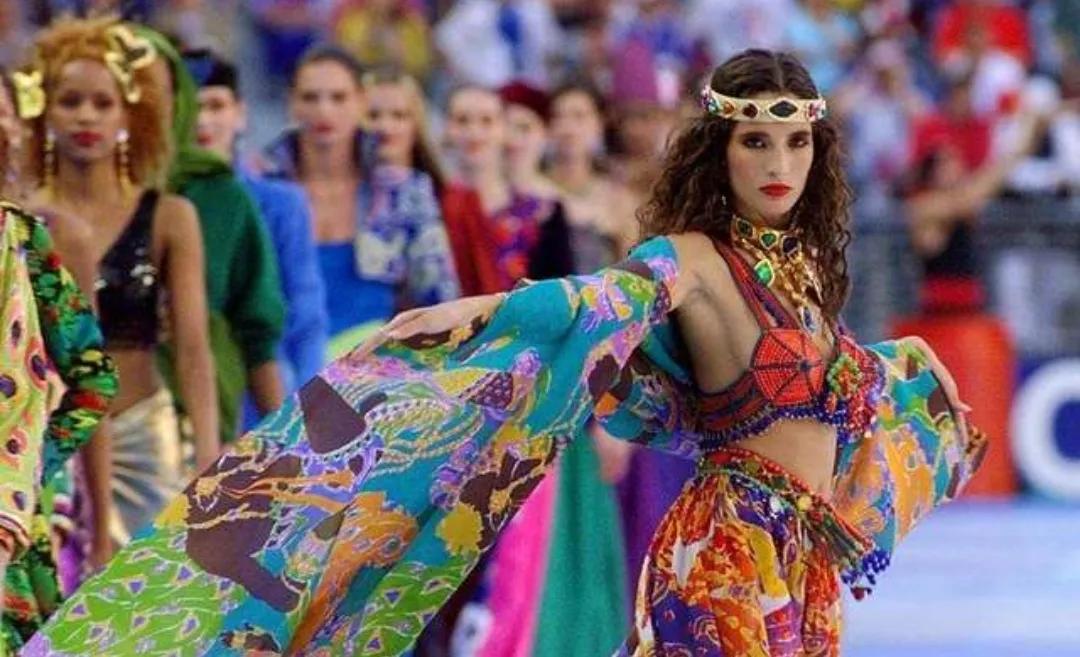 中国人到底喜欢篮球还是足球,中国人真的喜欢足球吗