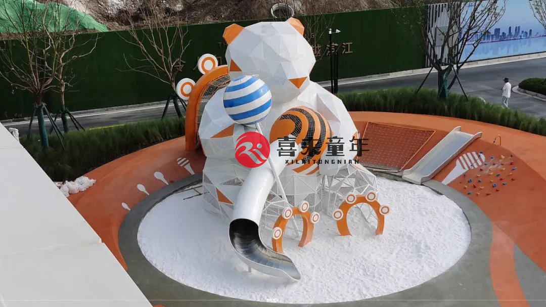 儿童游乐设施户外效果,儿童游乐设施使用