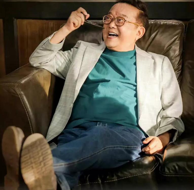 演员王刚被曝疑似移民,王刚清空多平台账号