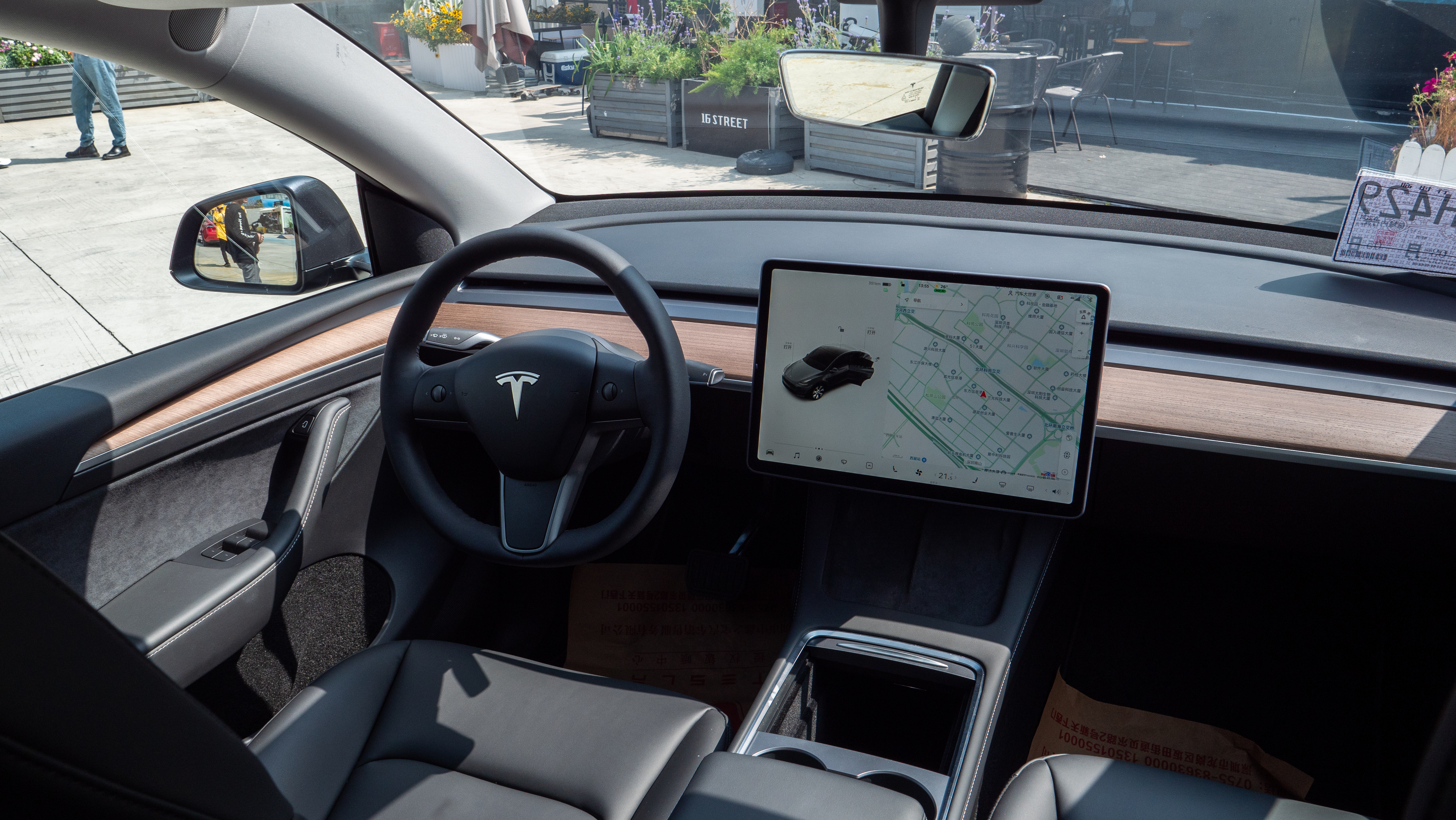 特斯拉modely与理想l7谁智驾好用,特斯拉modely理想l7怎么选择