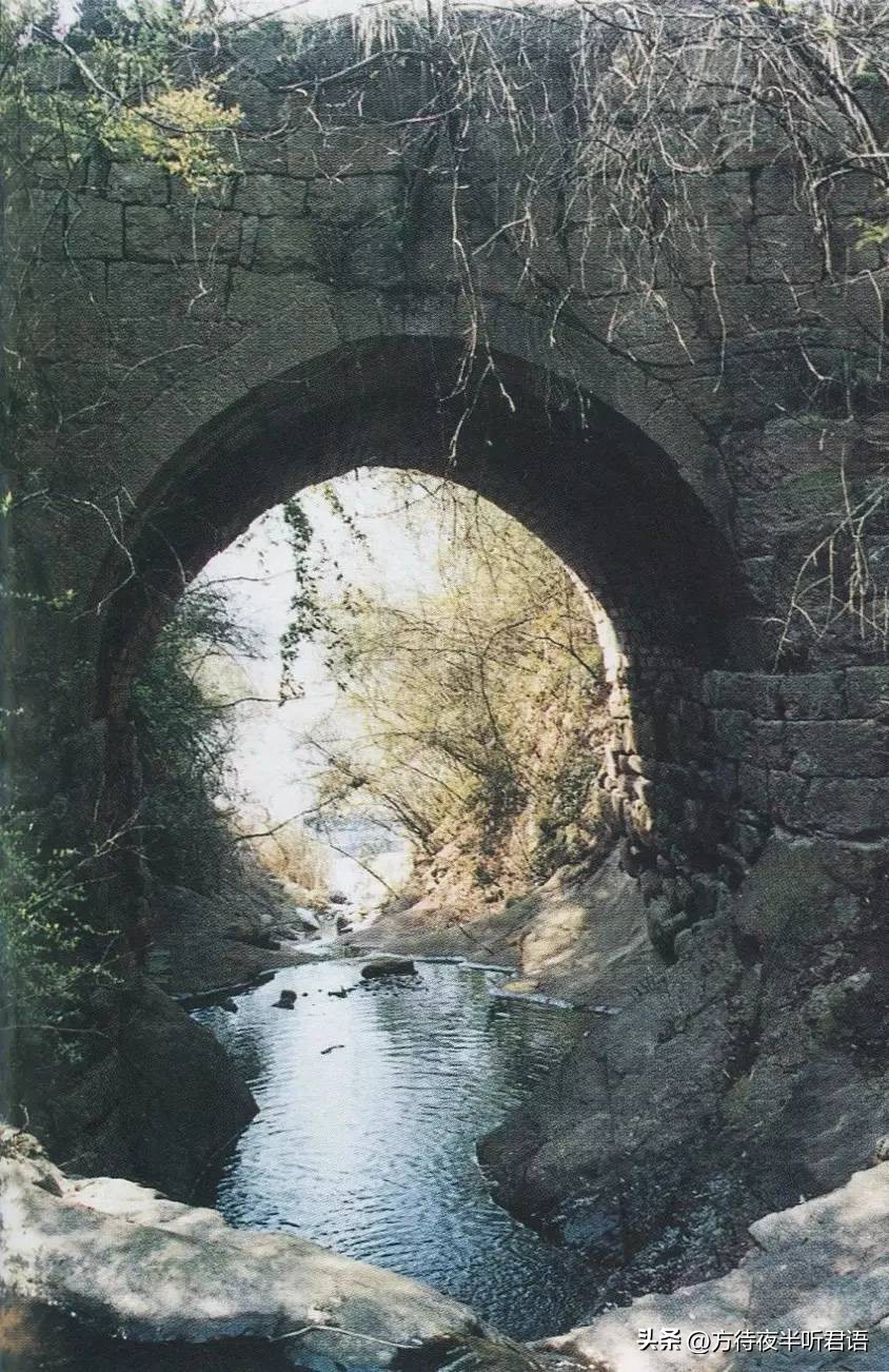 秭归古建筑像徽派风格,梦回三峡完整版