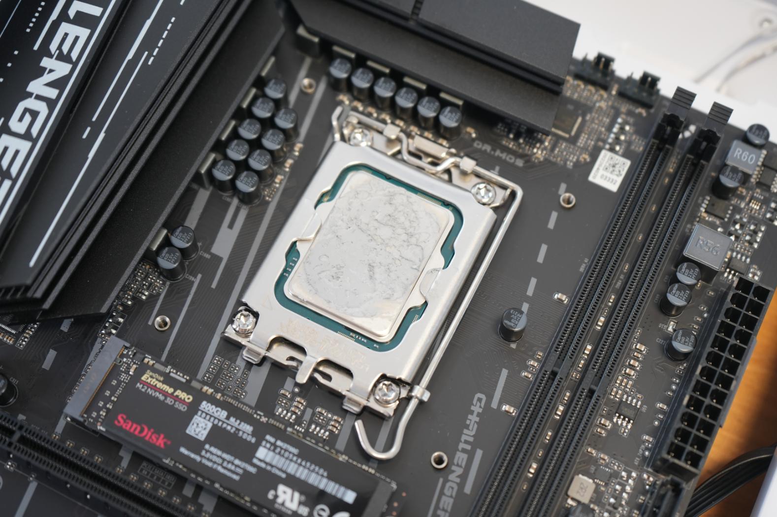 i512490f搭配铭瑄b660终结者,i512490f铭瑄b760mddr4超频