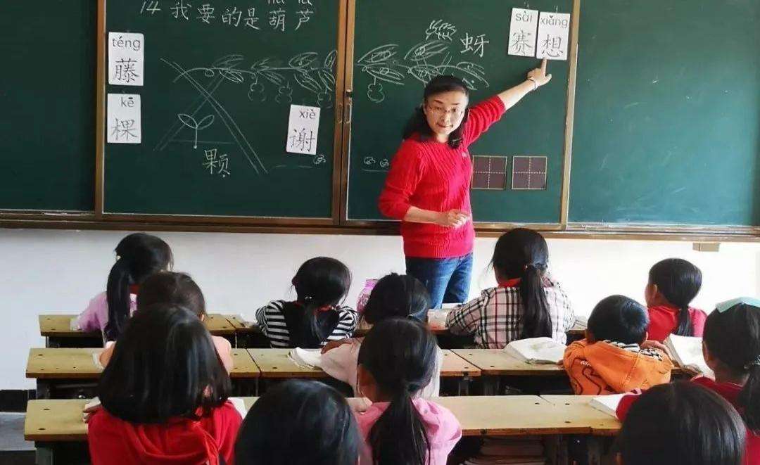 适合孩子玩的成语接龙游戏,关于成语接龙的小游戏幼儿