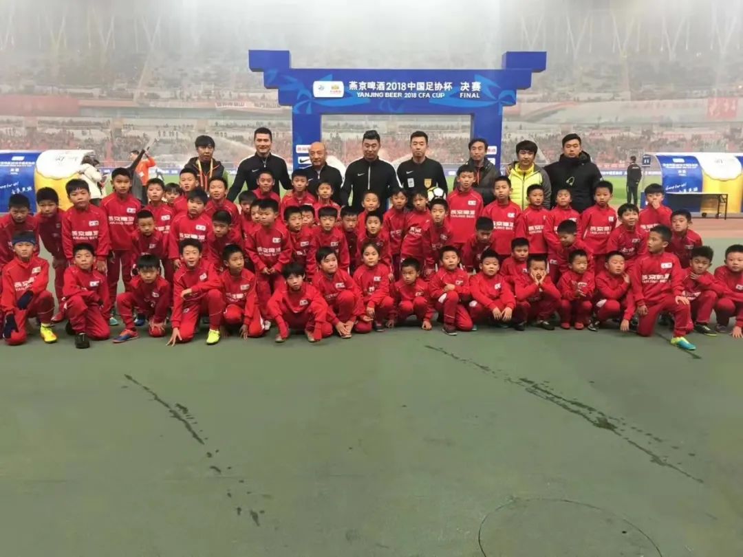 灞卞ぇ杈呬粊瀛︽牎娴庡崡,灏戝勾涓浗娴庡崡璧涘尯