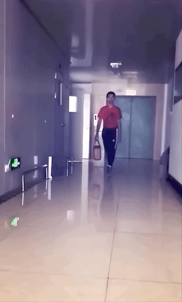 野模陆仙人穿搭,野模逆袭陆仙人