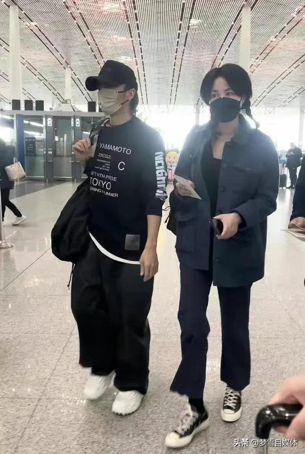 王菲谢霆锋最初在一起视频,最初的王菲谢霆锋