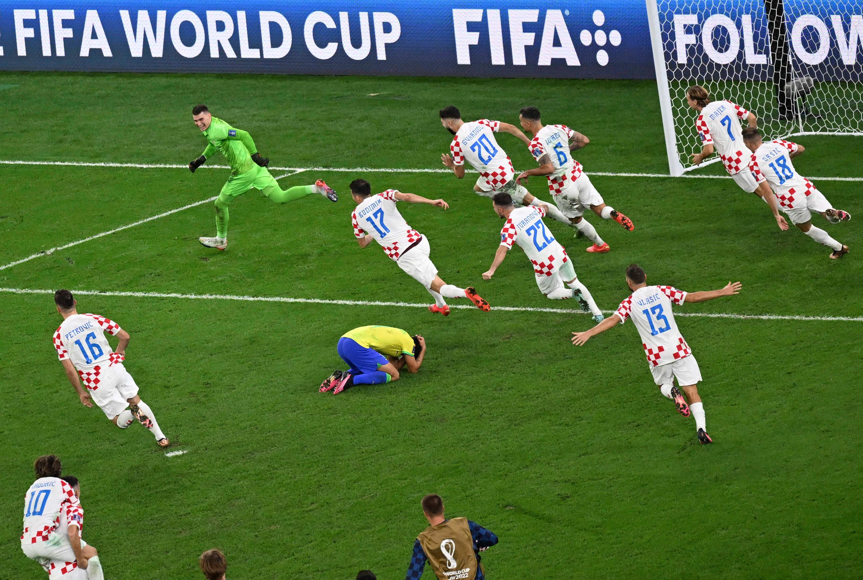 2002世界杯巴西队被谁淘汰了,聊聊世界杯2022