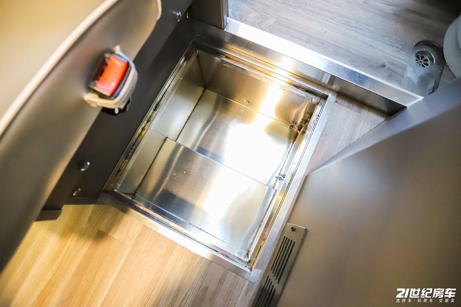 大通星际神龙大侠升顶房车,神龙大侠房车升顶时的最高时速