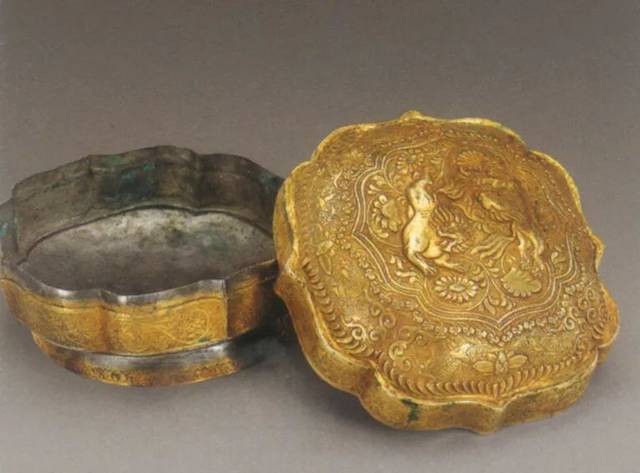 河南老农自学青铜器手艺,带全村“造假”,20年产值1.6亿,政府鼓励