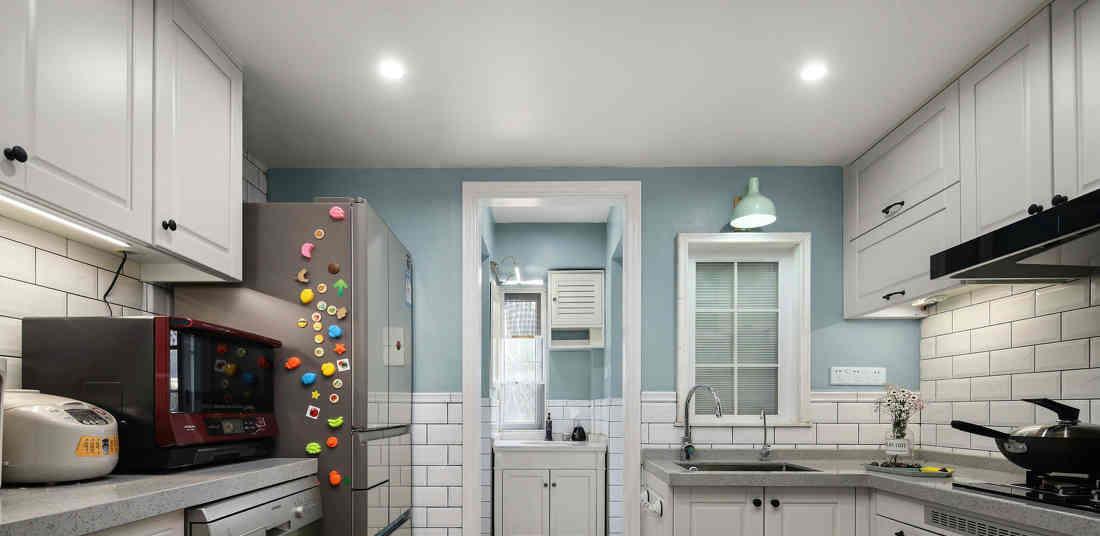 大门正对卫生间化解挂什么好,院墙门对着厨房卫生间怎么办