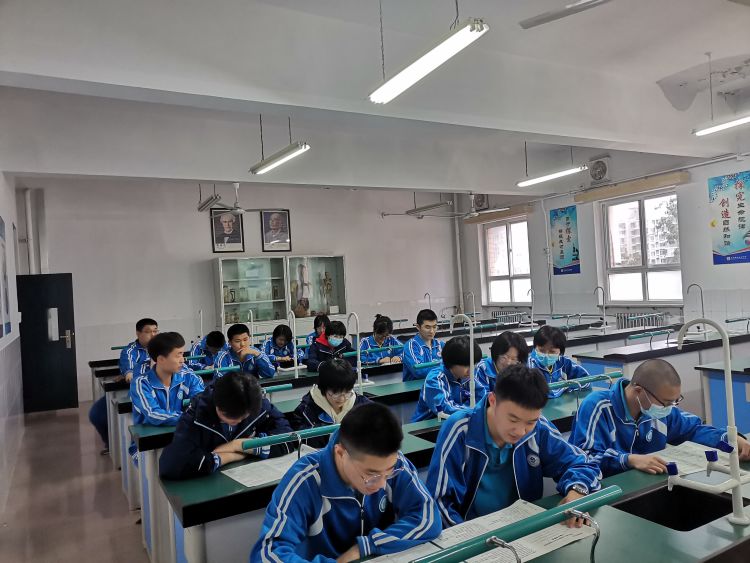 九中历史怎么学,石家庄九中特色