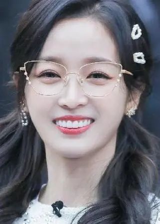 吴宣仪大龅牙,吴宣仪牙不修复吗