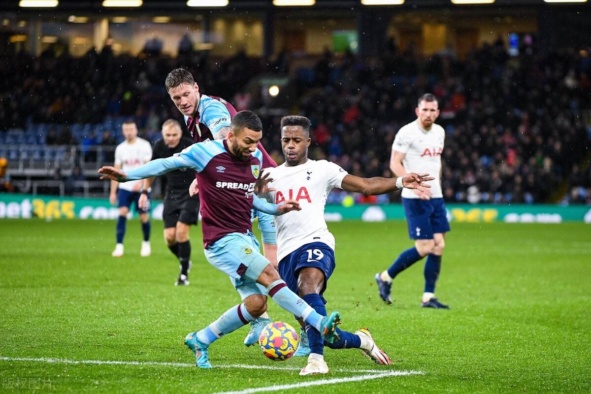 每日足球比分预测推荐最新,每日足球比分预测推荐009